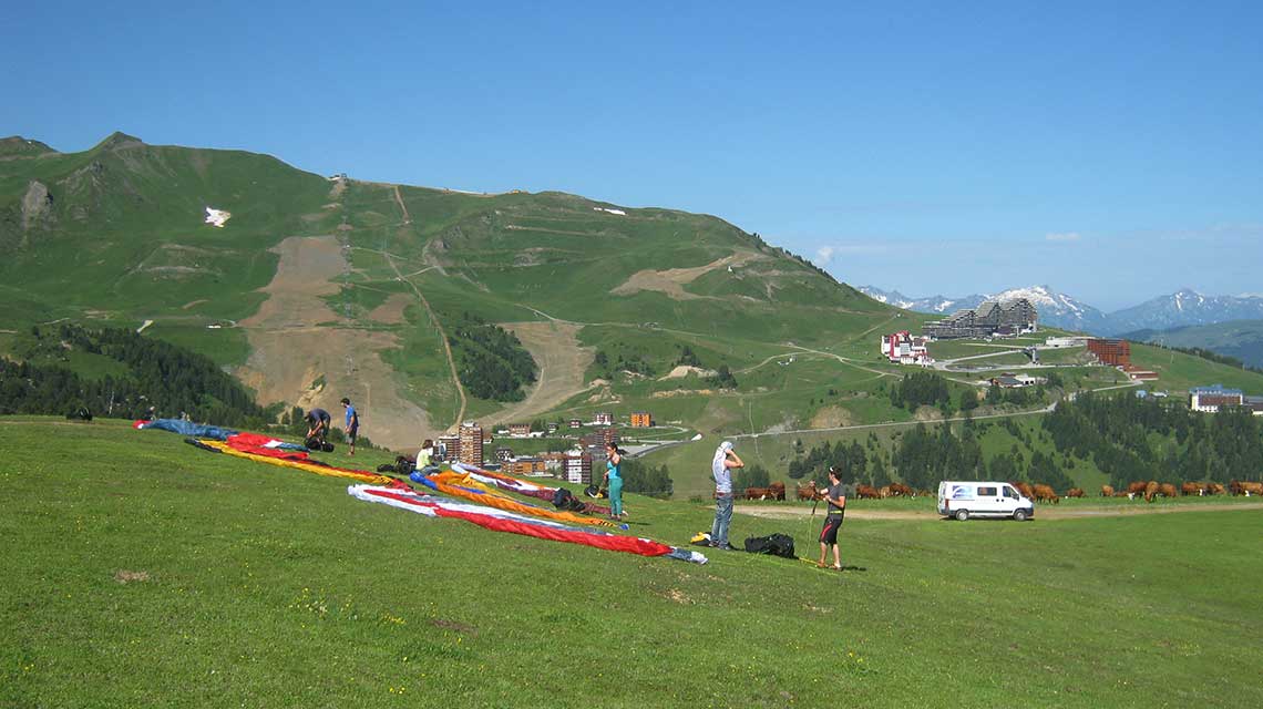 Here we can clearly see the Aime 2000 resort in the background